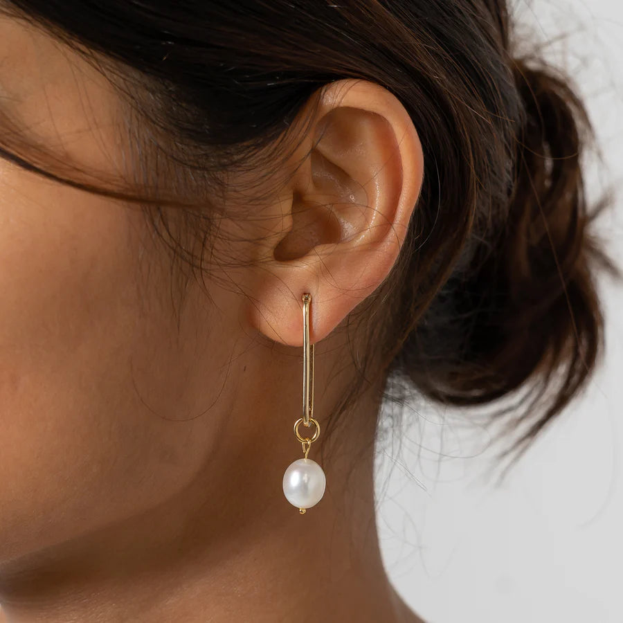 Colette Pearl Hoop Earring