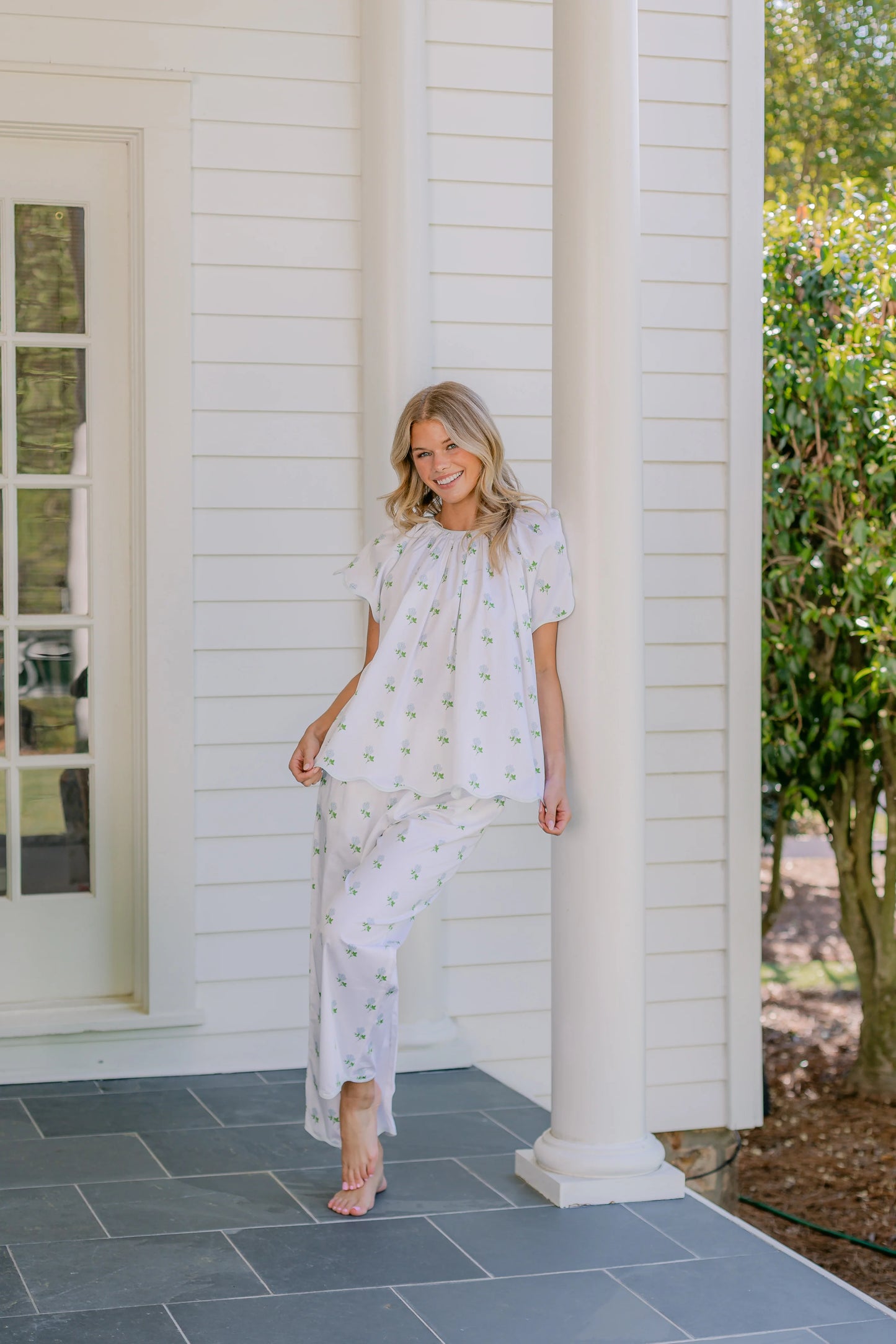 Vandy Scalloped Tape Trim Short Sleeve Pajamas