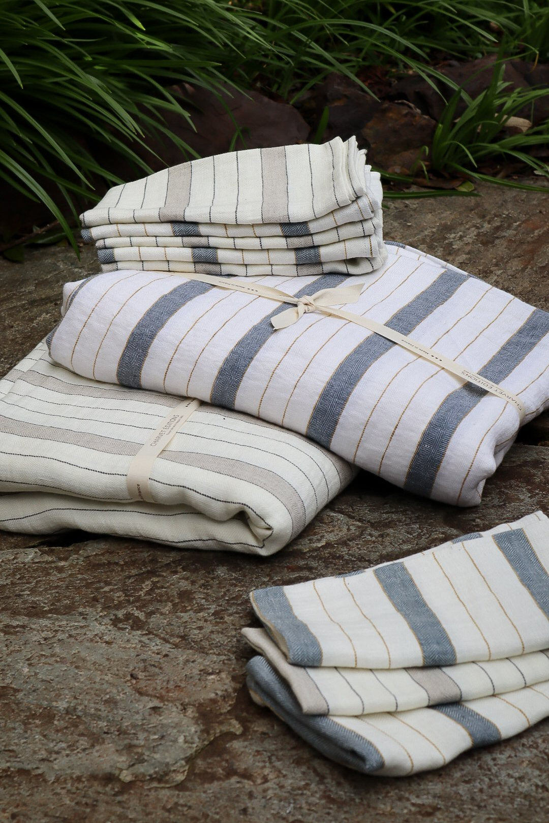 Rambouillet BC Linen Tablecloth