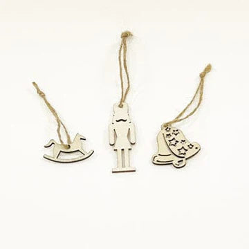 Painted Nutcrackers Mini Crackers