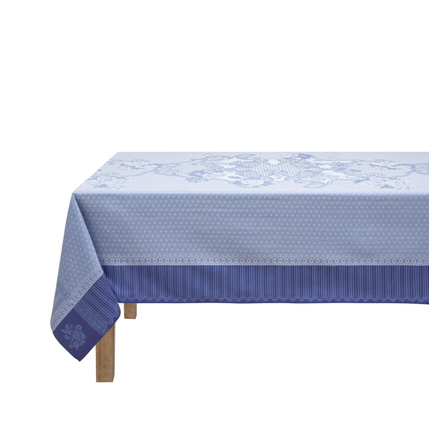 Promenade Imperiale Tablecloth