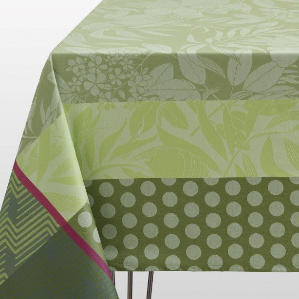 Nature Urbaine Tablecloth
