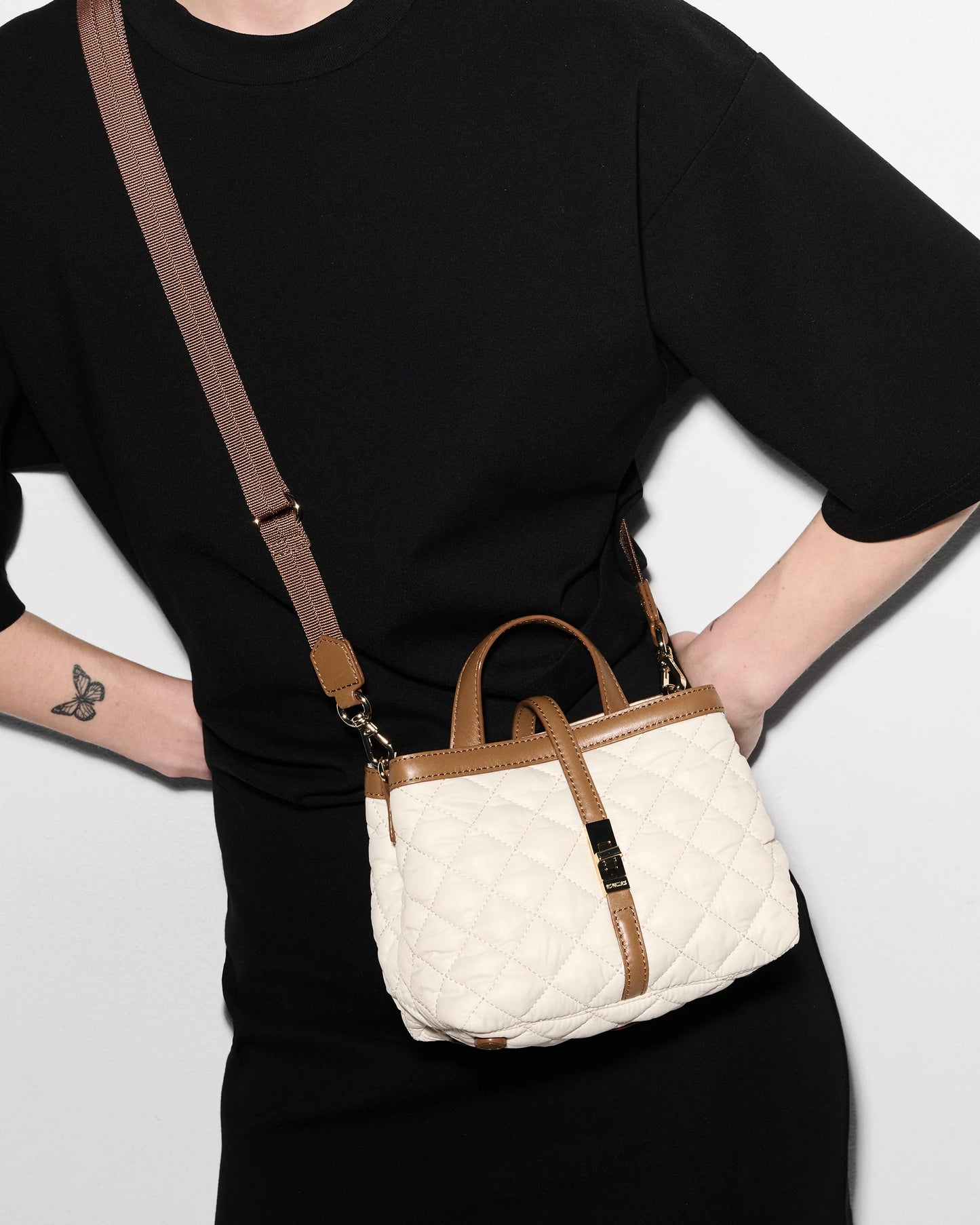 Astor Top Handle