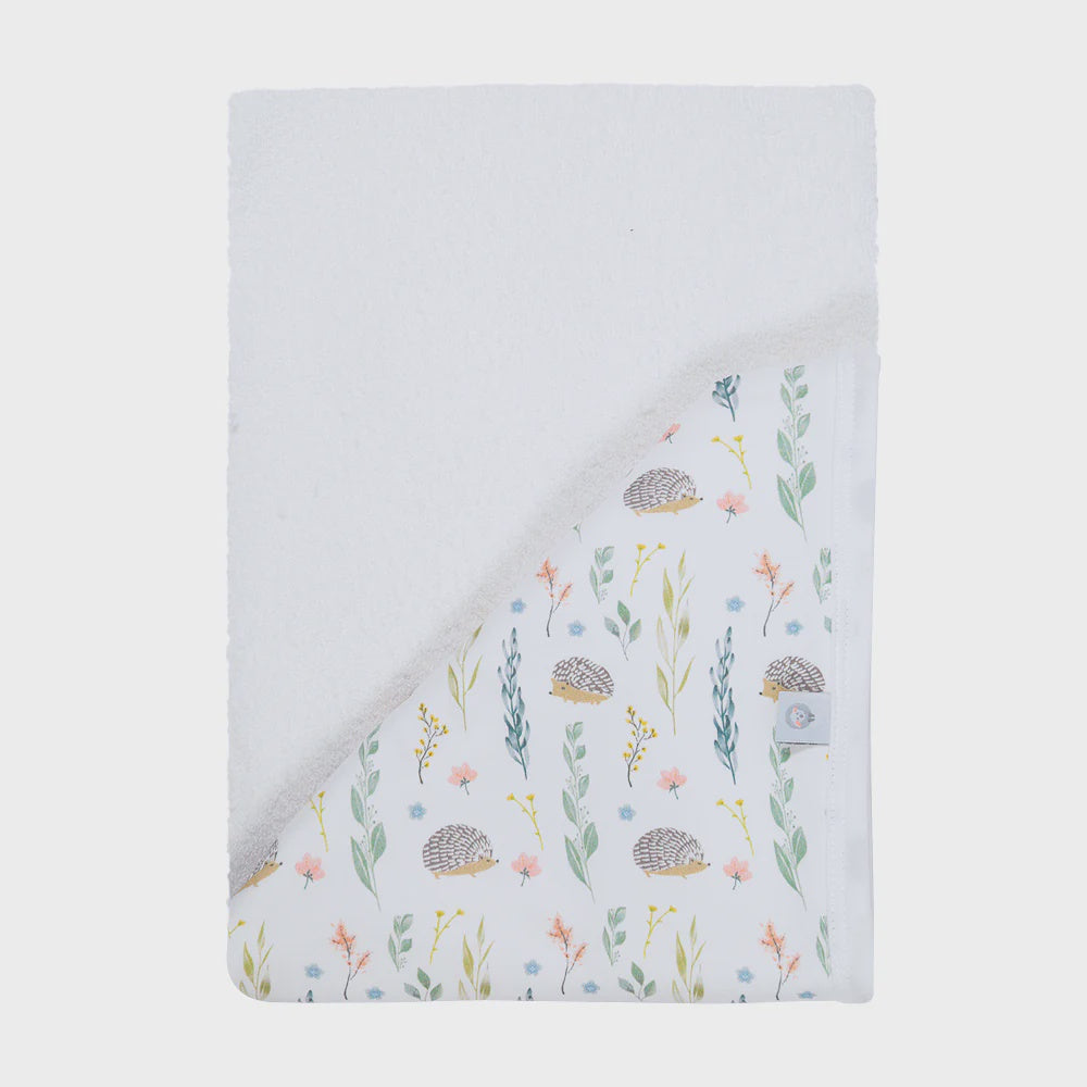 Little Hedgehog Hooded Towel