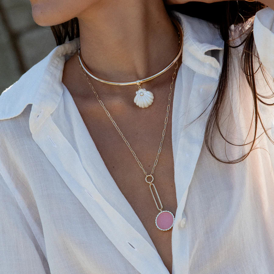 Conquille Mother of Pearl Shell Bail Charm