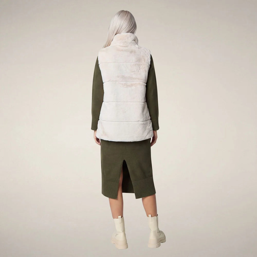 Nives Vest