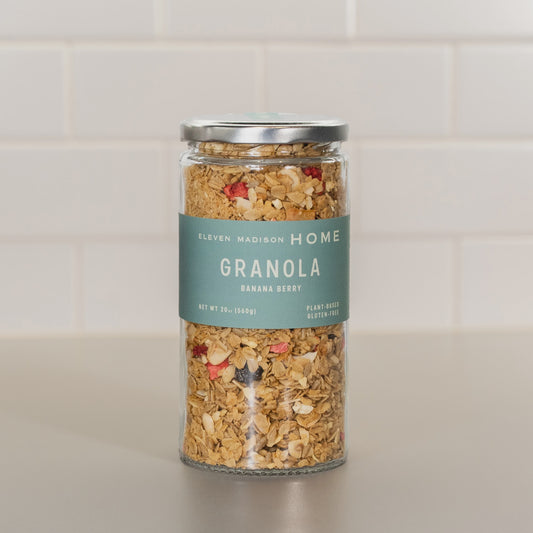 Banana Berry Granola