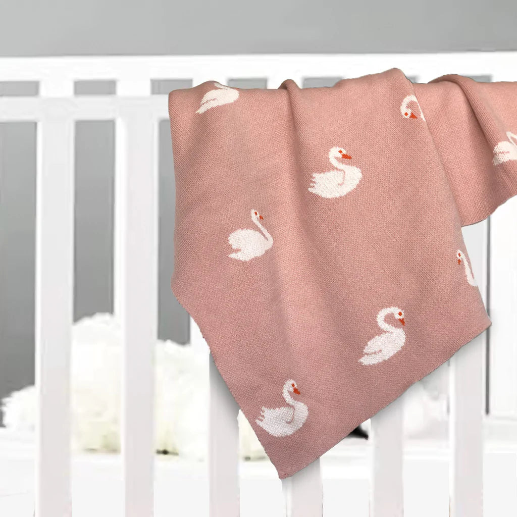 Swan baby comforter top